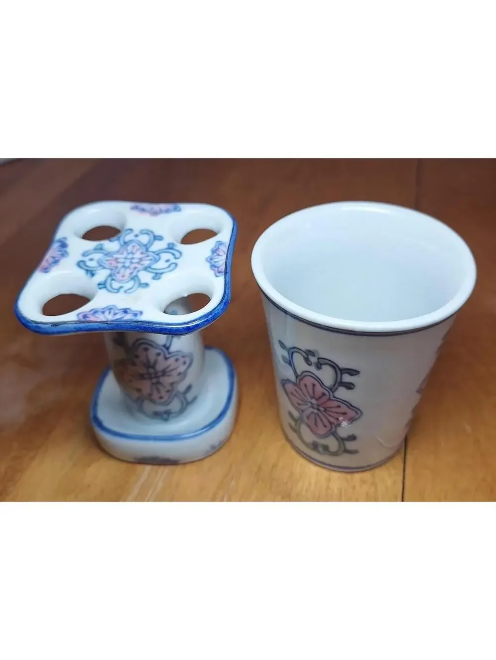 Vintage Ceramic Toothbrush Holder w/Matching Rinse Cup Floral Pattern 3.25